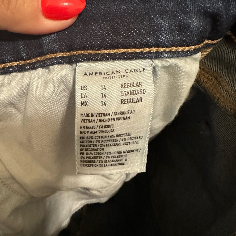 American Eagle skinny jeans